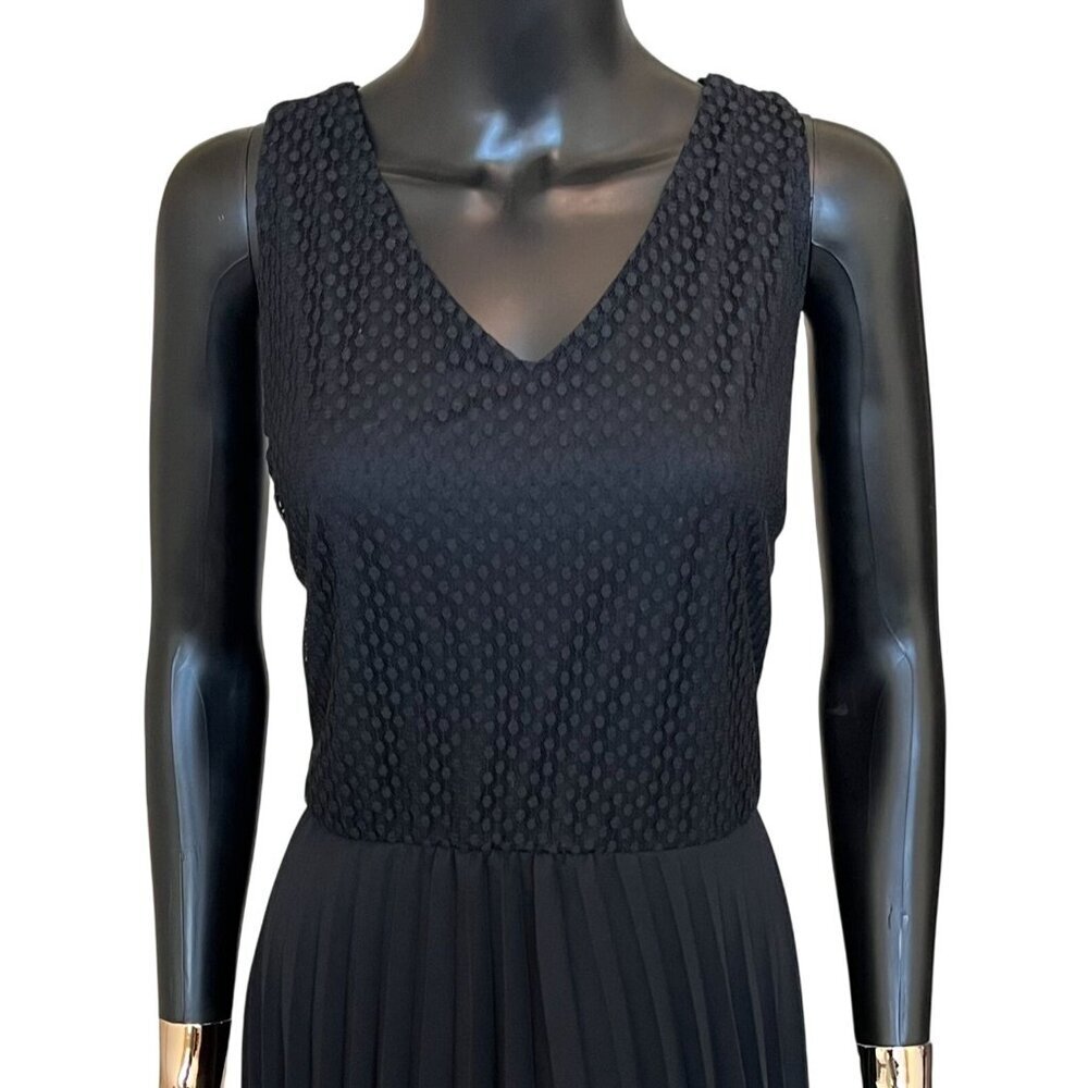 Alfani Black Sleeveless Swiss Dot Pleated Dress Size 16 - Picture 4 of 8